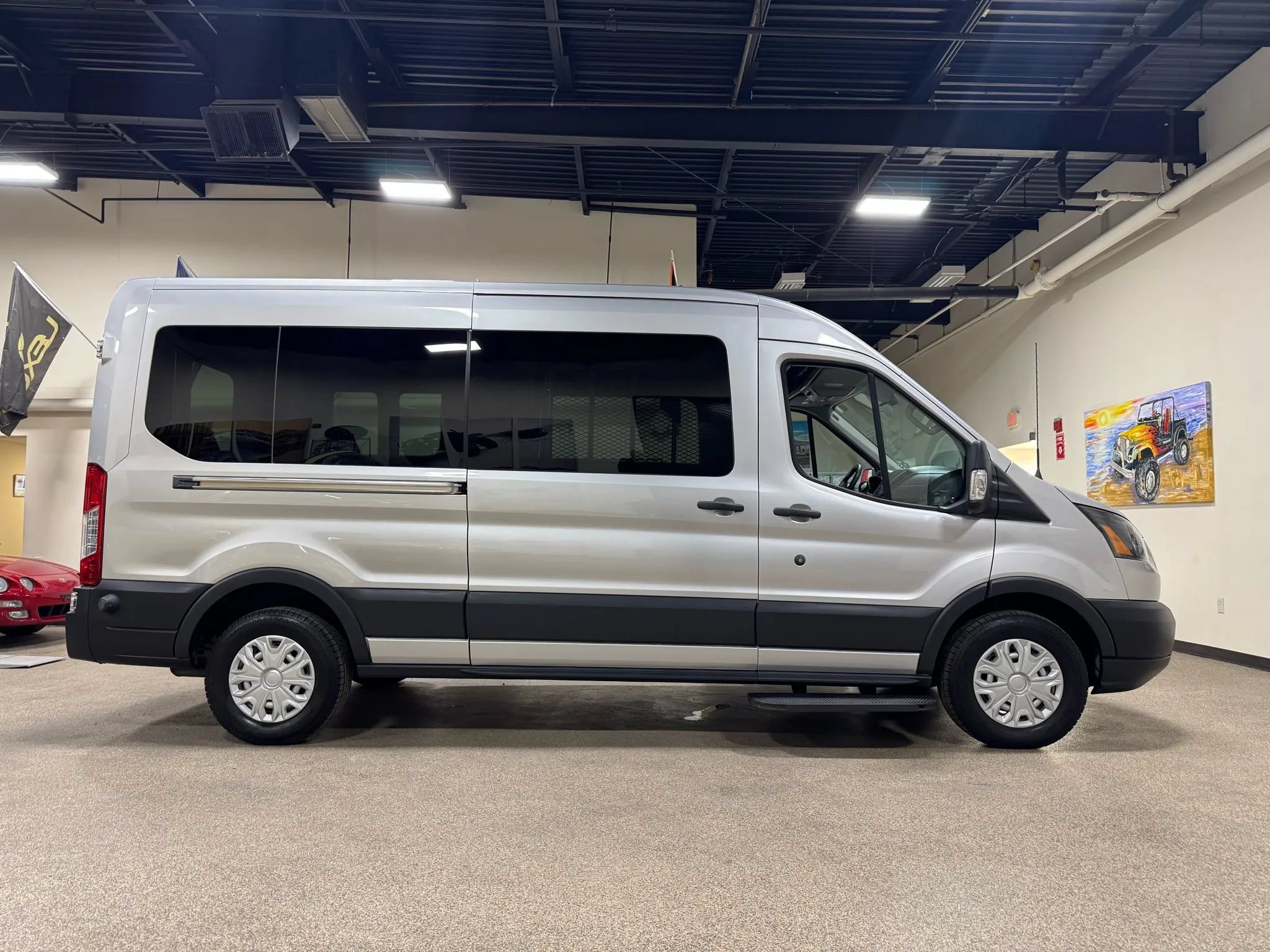 Used 2015 Ford Transit 350 148 Medium Roof RWD image 5