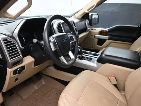 Used 2016 Ford F150 Lariat w/ Equipment Group 502A Luxury image 33