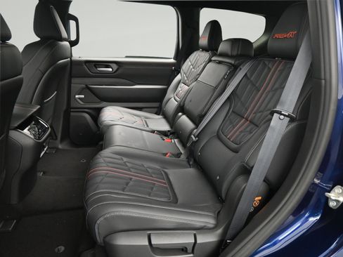New 2025 Nissan Armada PRO-4X AWD/4WD image 11