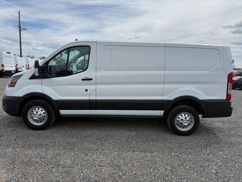 Used 2023 Ford Transit 250 Low Roof AWD image 6
