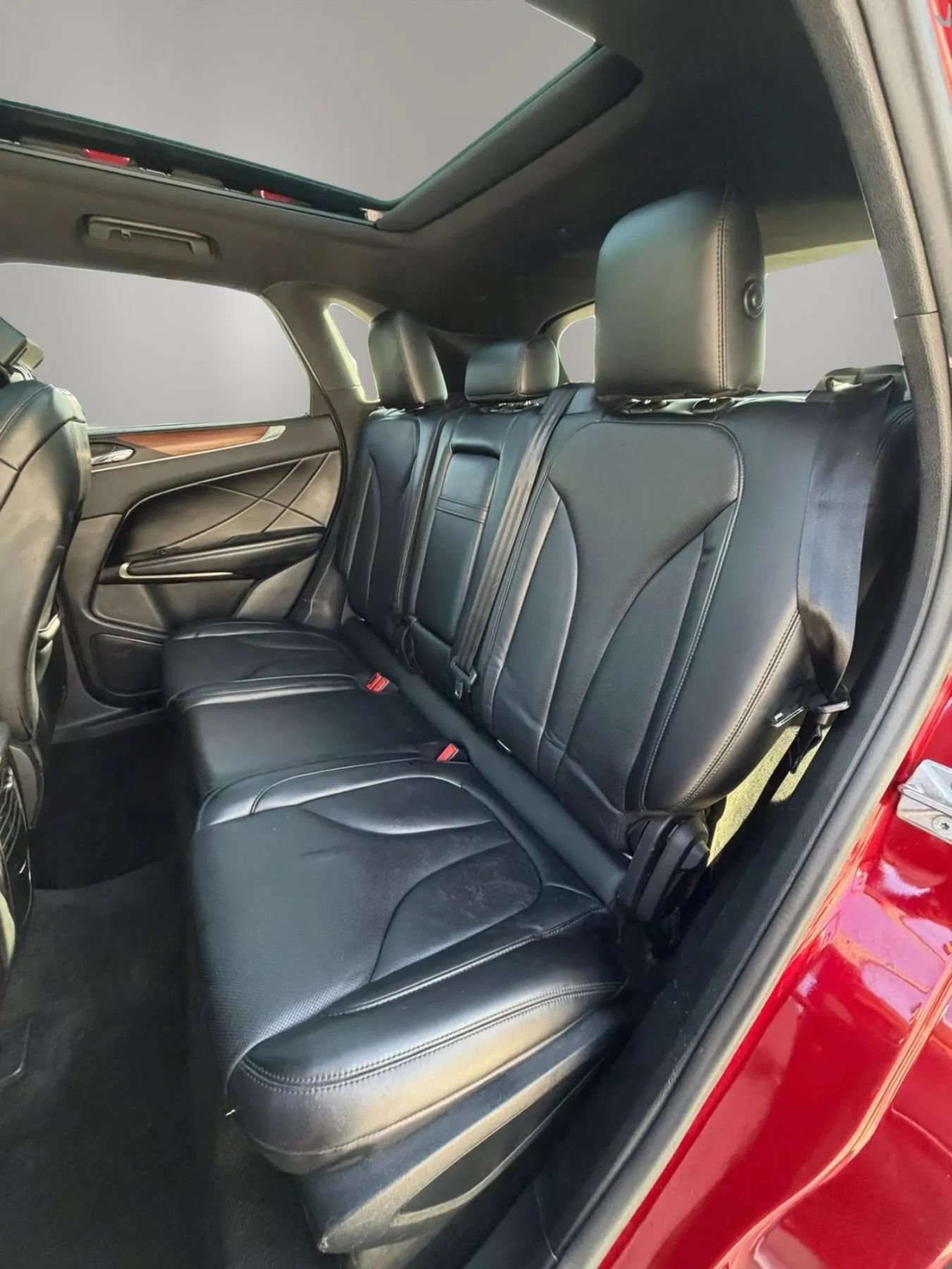Used 2017 Lincoln MKC Reserve AWD/4WD image 13