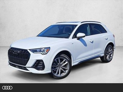 Certified 2025 Audi Q3 2.0T Premium w/ Convenience Package