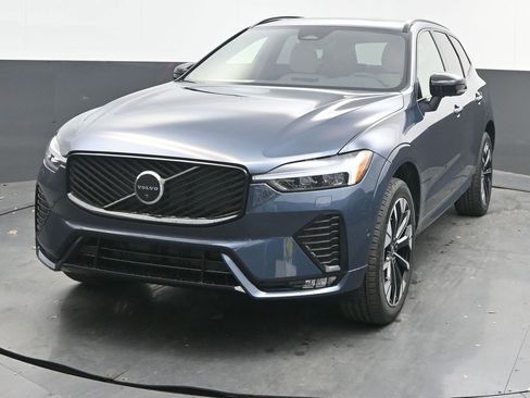 New 2026 Volvo XC60 B5 Plus w/ Protection Package Premier image 3