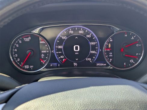 Used 2021 GMC Acadia SLT w/ Elevation Edition image 18