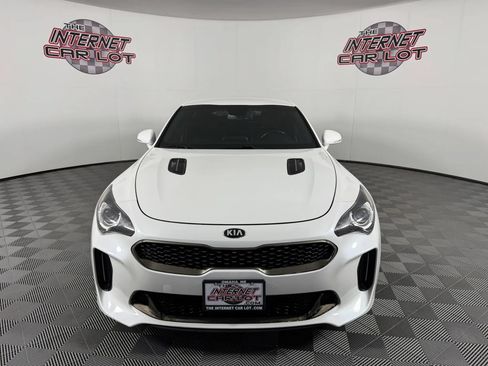Used 2021 Kia Stinger GT-Line RWD image 2