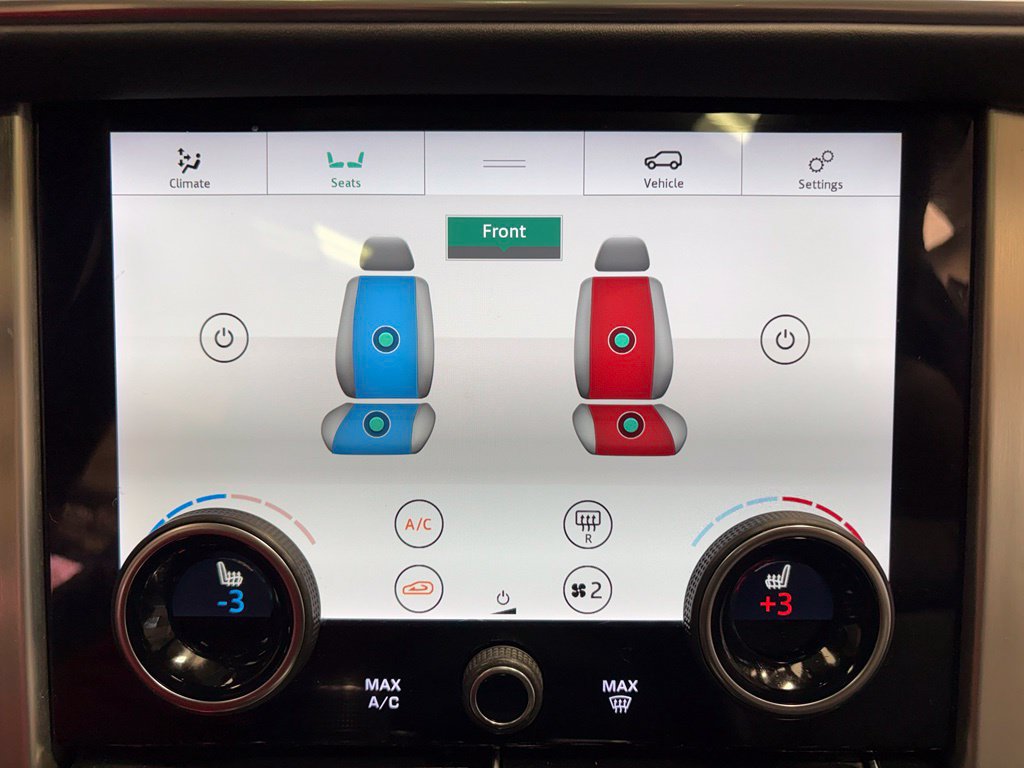 Used 2019 Land Rover Range Rover HSE AWD/4WD image 21