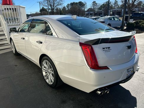 Used 2019 Cadillac XTS Luxury image 5