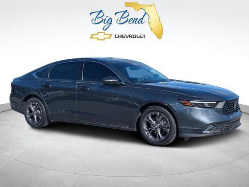 Used 2023 Honda Accord EX image 1