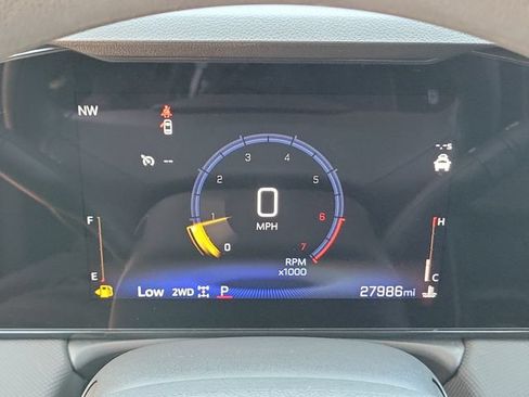 Certified 2025 Chevrolet TrailBlazer LT AWD/4WD image 25