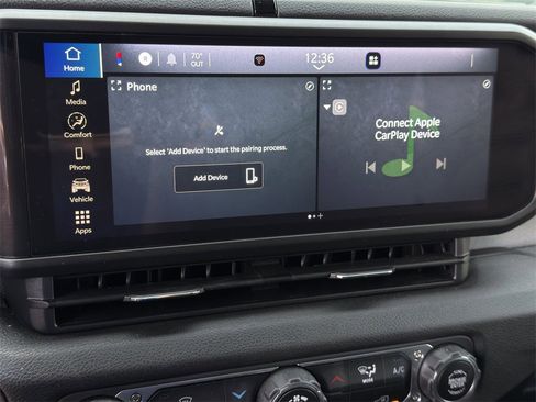 Used 2025 Jeep Wrangler Sport image 16