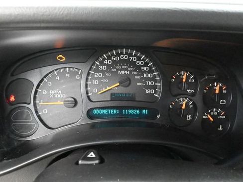 Used 2003 Chevrolet Silverado 1500 LS image 23