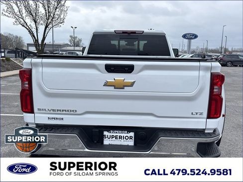 Used 2025 Chevrolet Silverado 3500 LTZ w/ LTZ Plus Package image 5