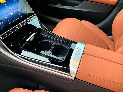 New 2026 Mercedes-Benz C 300 Sedan image 11