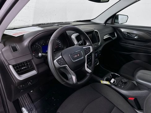 Used 2023 GMC Terrain SLE w/ Driver Convenience Package image 13