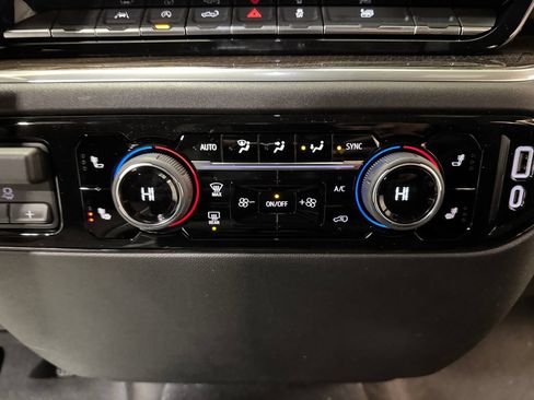 New 2026 Chevrolet Silverado 1500 RST AWD/4WD image 13