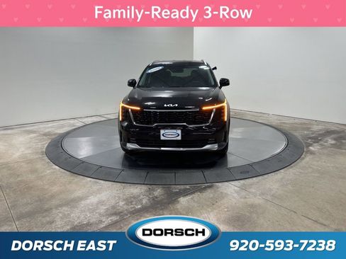 New 2025 Kia Sorento EX image 2