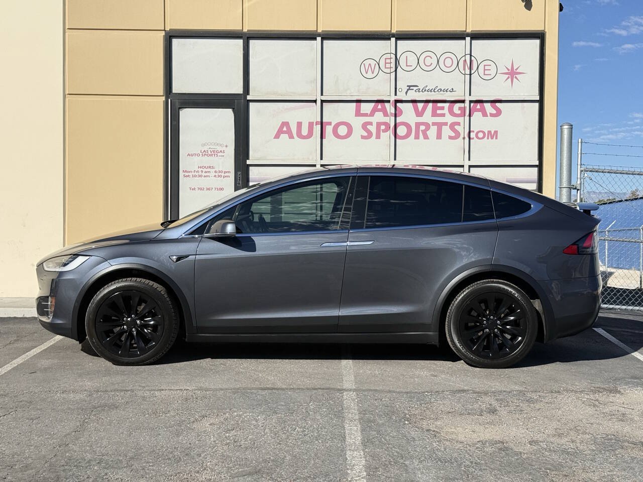 Used 2020 Tesla Model X Long Range AWD/4WD image 6
