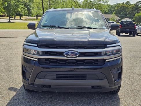Used 2023 Ford Expedition Max XLT AWD/4WD image 4