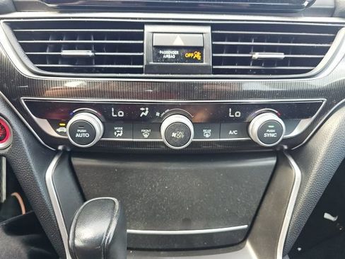 Used 2022 Honda Accord Sport image 37