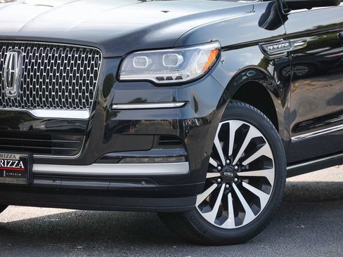 Certified 2022 Lincoln Navigator Reserve AWD/4WD image 16