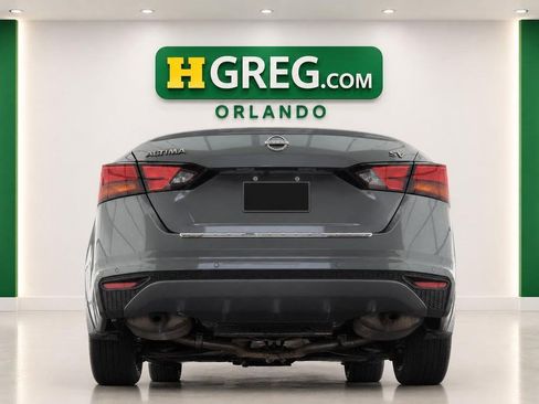 Used 2023 Nissan Altima 2.5 SV FWD image 7