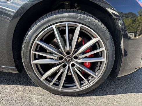 Used 2022 Maserati Quattroporte Modena Q4 image 8