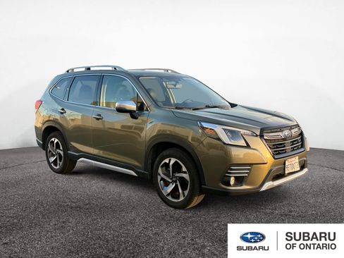Used 2023 Subaru Forester Touring image 7
