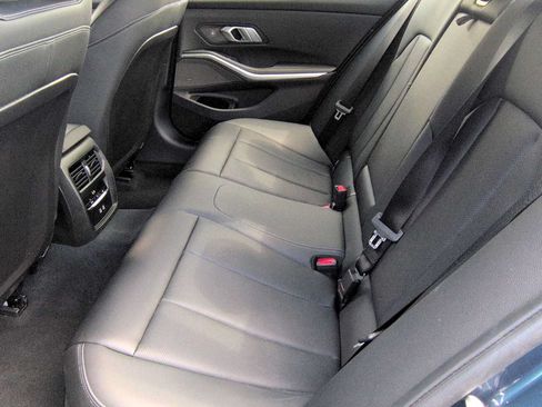 Used 2025 BMW 330i xDrive Sedan AWD/4WD image 20