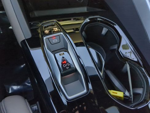 Certified 2025 Audi Q5 Premium Plus w/ Premium Plus image 29