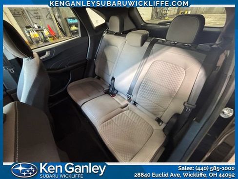 Used 2021 Ford Escape SE FWD image 21
