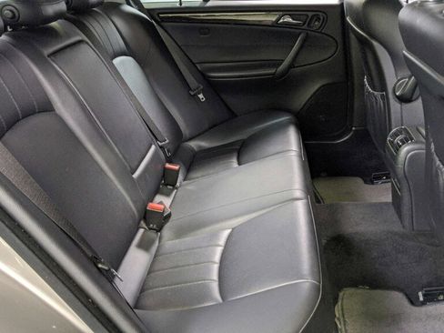 Used 2005 Mercedes-Benz C 320 4MATIC Sedan image 24