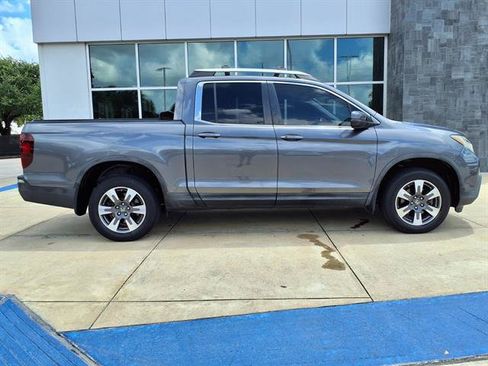 Used 2017 Honda Ridgeline RTL image 25