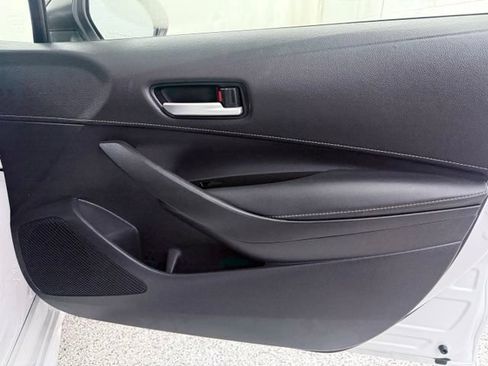 Used 2023 Toyota Corolla SE FWD image 18