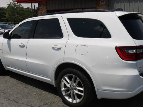 Used 2023 Dodge Durango R/T AWD/4WD image 4