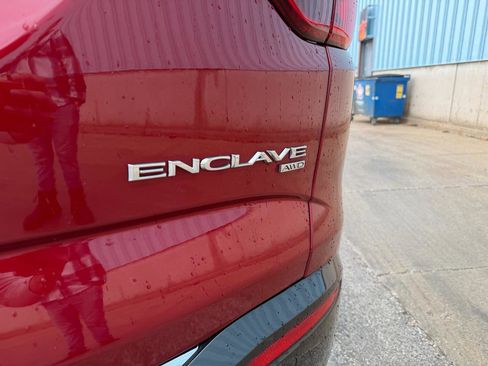 Used 2018 Buick Enclave Premium AWD/4WD image 7