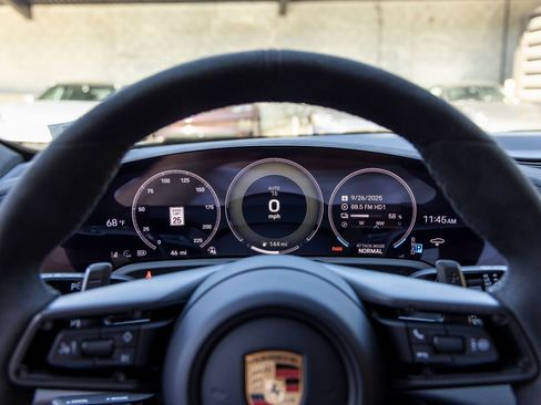 New 2025 Porsche Taycan Turbo GT image 39