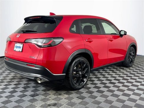 Certified 2025 Honda HR-V Sport image 6