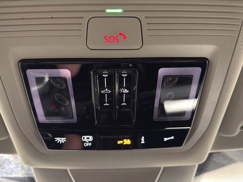 New 2026 Volkswagen Tiguan SE AWD/4WD image 24