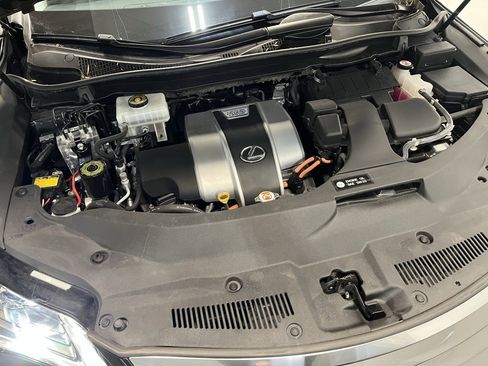 Used 2019 Lexus RX 450h AWD image 20