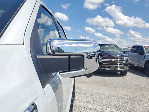 New 2025 Ford F150 Lariat w/ Equipment Group 502A High image 5