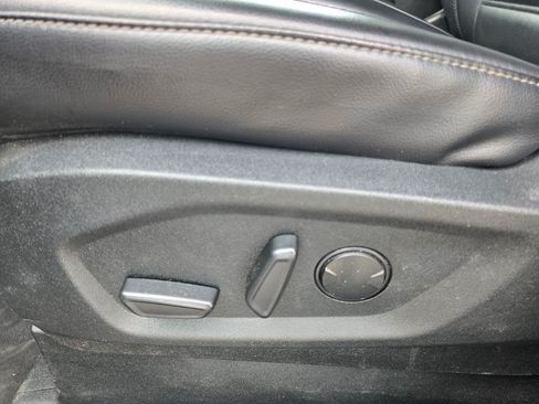 Used 2022 Ford Edge SEL AWD/4WD image 16