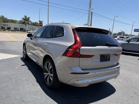 Certified 2023 Volvo XC60 B5 Plus w/ Protection Package Premier FWD image 5