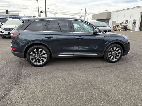Certified 2022 Lincoln Corsair Reserve w/ Elements Package AWD/4WD image 6