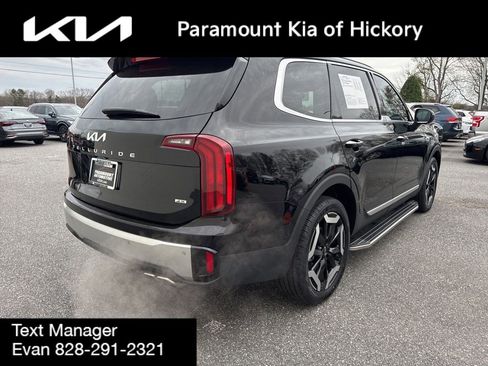 Used 2023 Kia Telluride S image 7