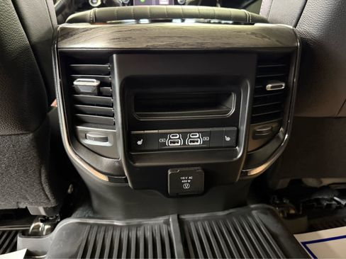 Used 2025 RAM 2500 Limited image 29