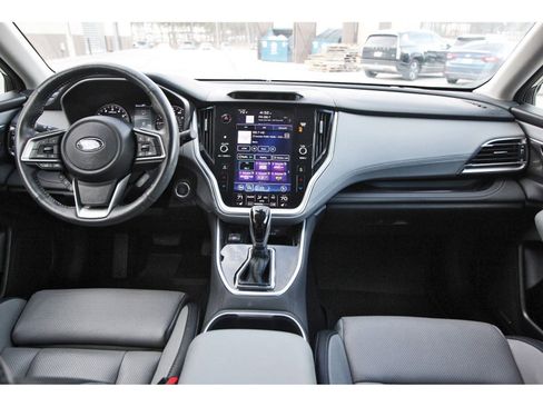 Used 2022 Subaru Outback Limited image 11