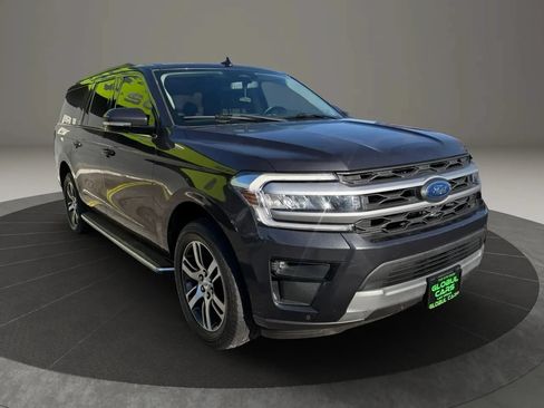Used 2023 Ford Expedition Max XLT RWD image 4