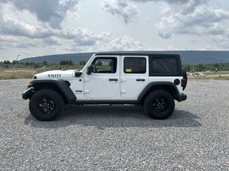 Used 2024 Jeep Wrangler Unlimited AWD/4WD video 2