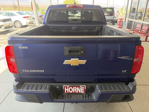 Used 2016 Chevrolet Colorado LT w/ LT Convenience Package RWD image 4