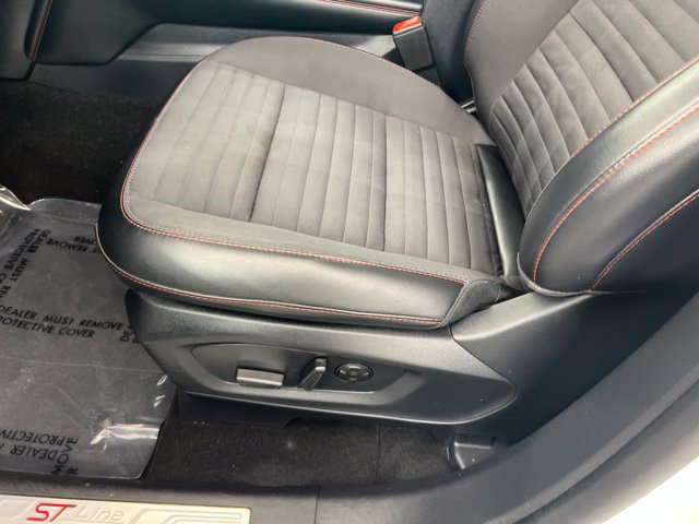 Used 2025 Ford Explorer ST-Line w/ Premium Package AWD/4WD image 14